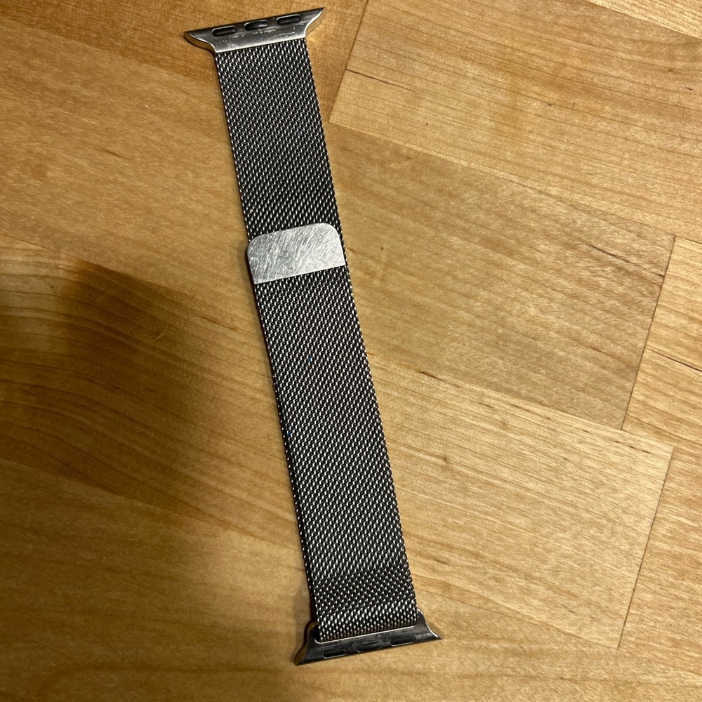 40mm Apple Milanese loop Apple Watch band